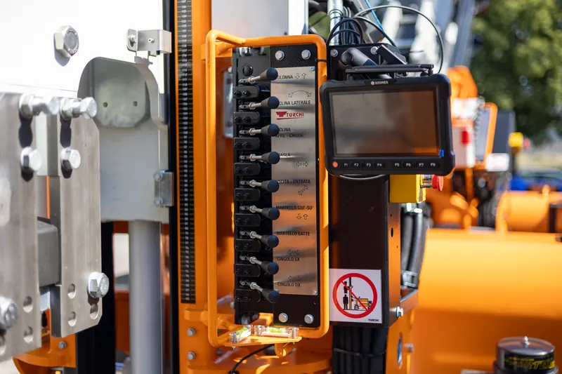 Automatic verticality